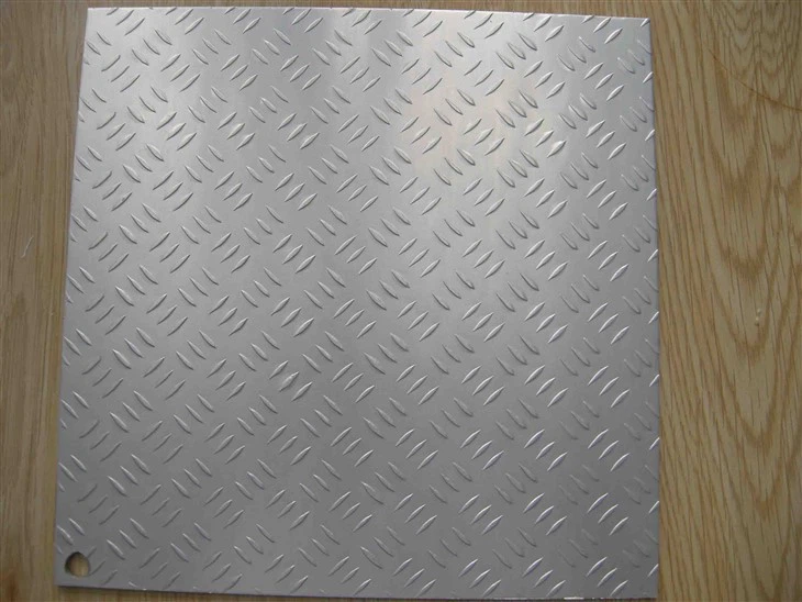 3 bar aluminum tread